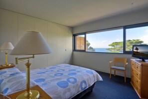 5 chambres, fer et planche à repasser, Wi-Fi gratuit, draps fournis