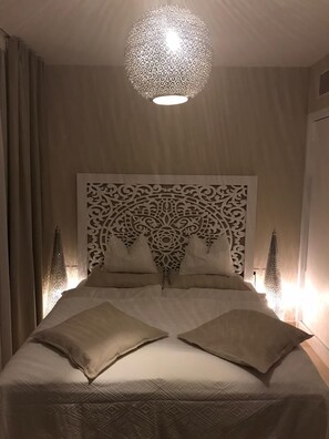 2 bedrooms, iron/ironing board, travel cot, free WiFi - Superior apartment with private beach and 160 meter long pool! (El Gouna)