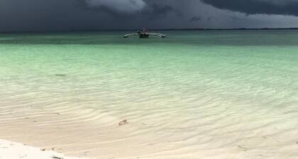 Gorgeous garden bungalows moments to the Indian Ocean