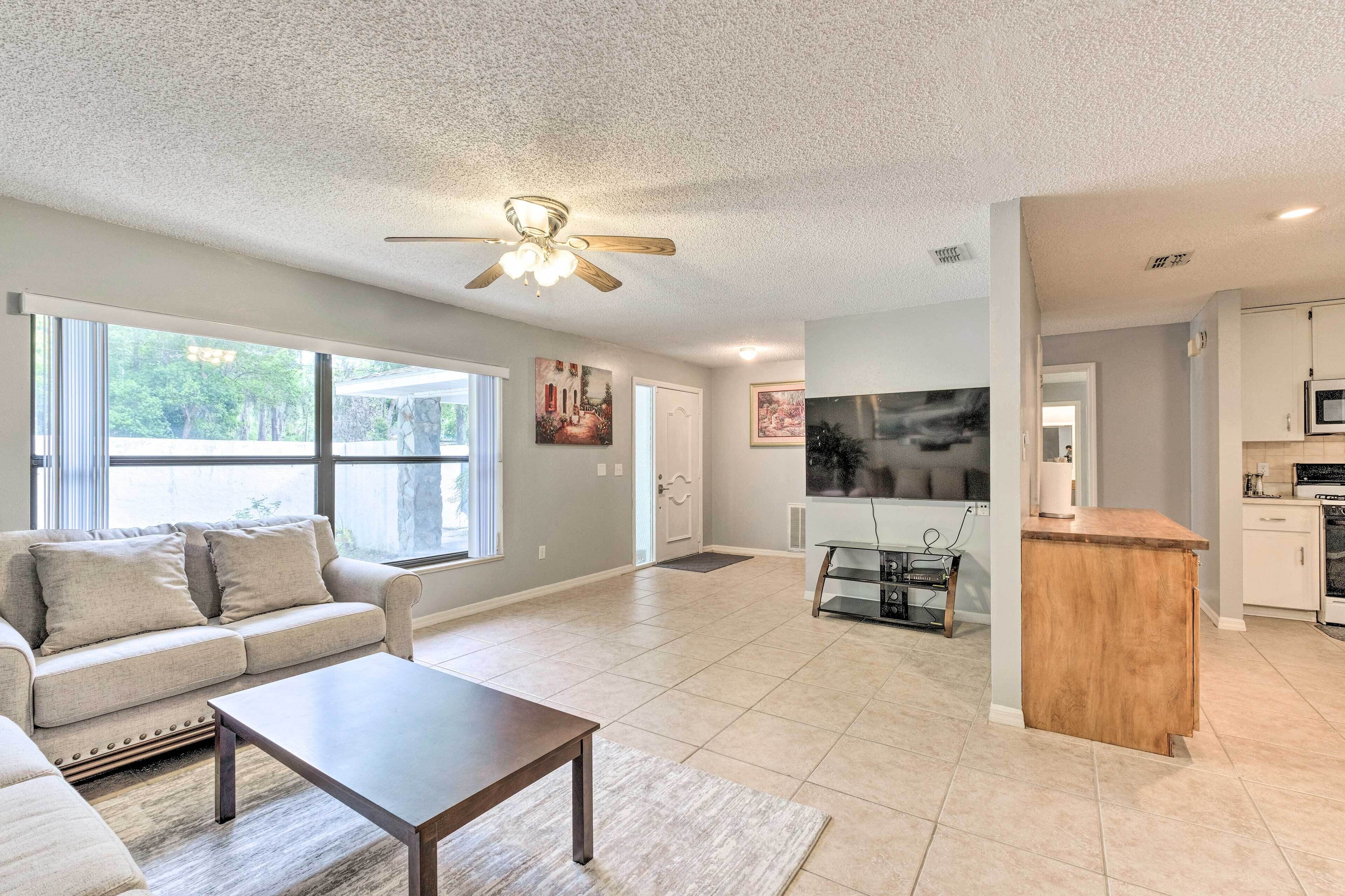 Gorgeous Gainesville Getaway < 1 Mi to University!