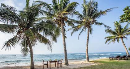 3 bedroom luxury villa on the beach- Exclusive. Fully Staffed. South Point Villa