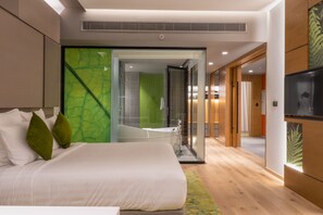 Premium Suite | Minibar, in-room safe, desk, laptop workspace - Al Khoory Courtyard Hotel (Dubai)