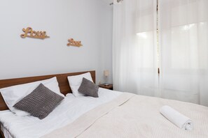 1 soverom, strykejern/-brett, wi-fi og sengetøy