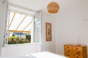 2 Schlafzimmer, Bügeleisen/Bügelbrett, kostenloses WLAN