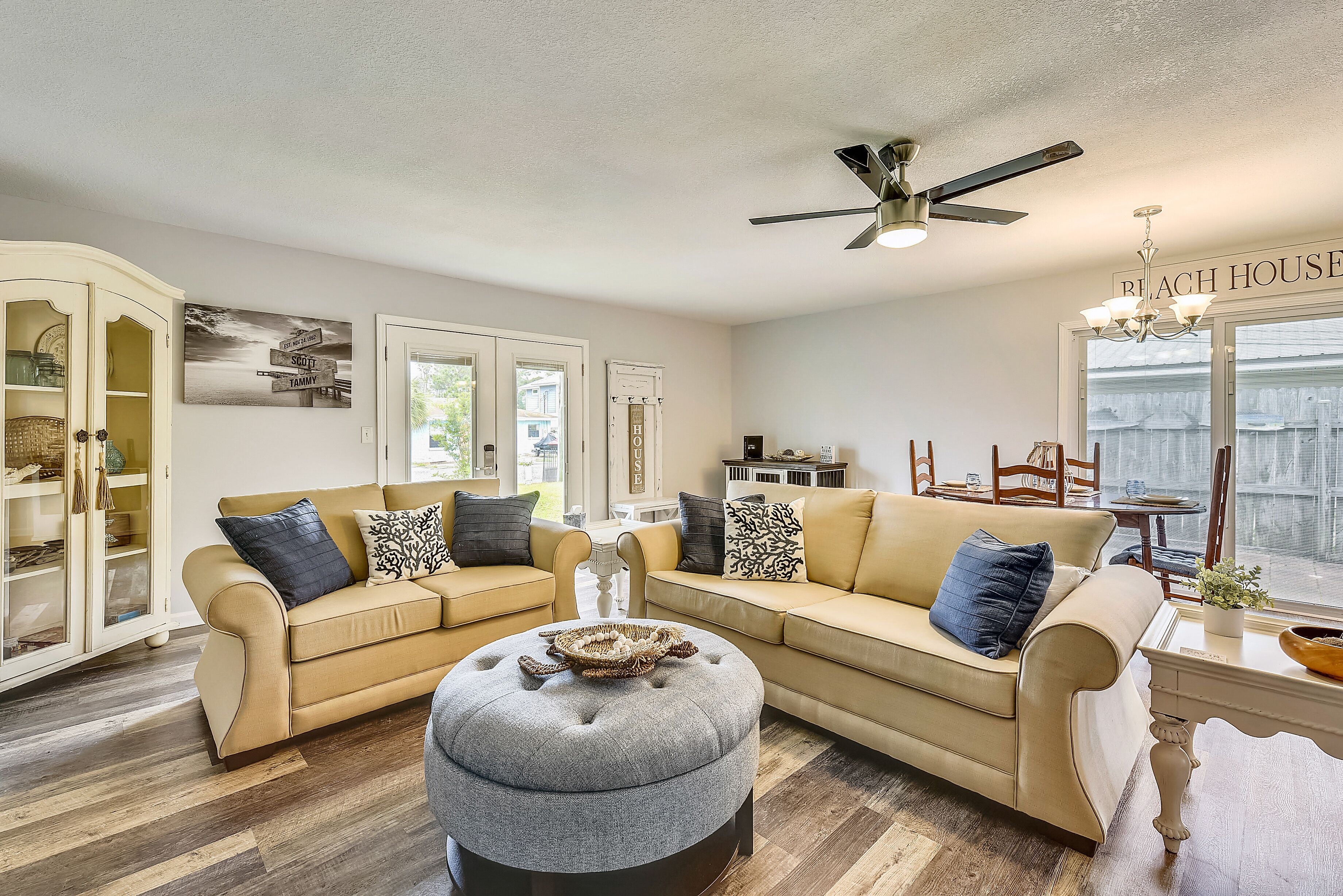 🐾Fall Deals Now! Pet-Friendly Beach Cottage with FREE tkts to activities!🐾