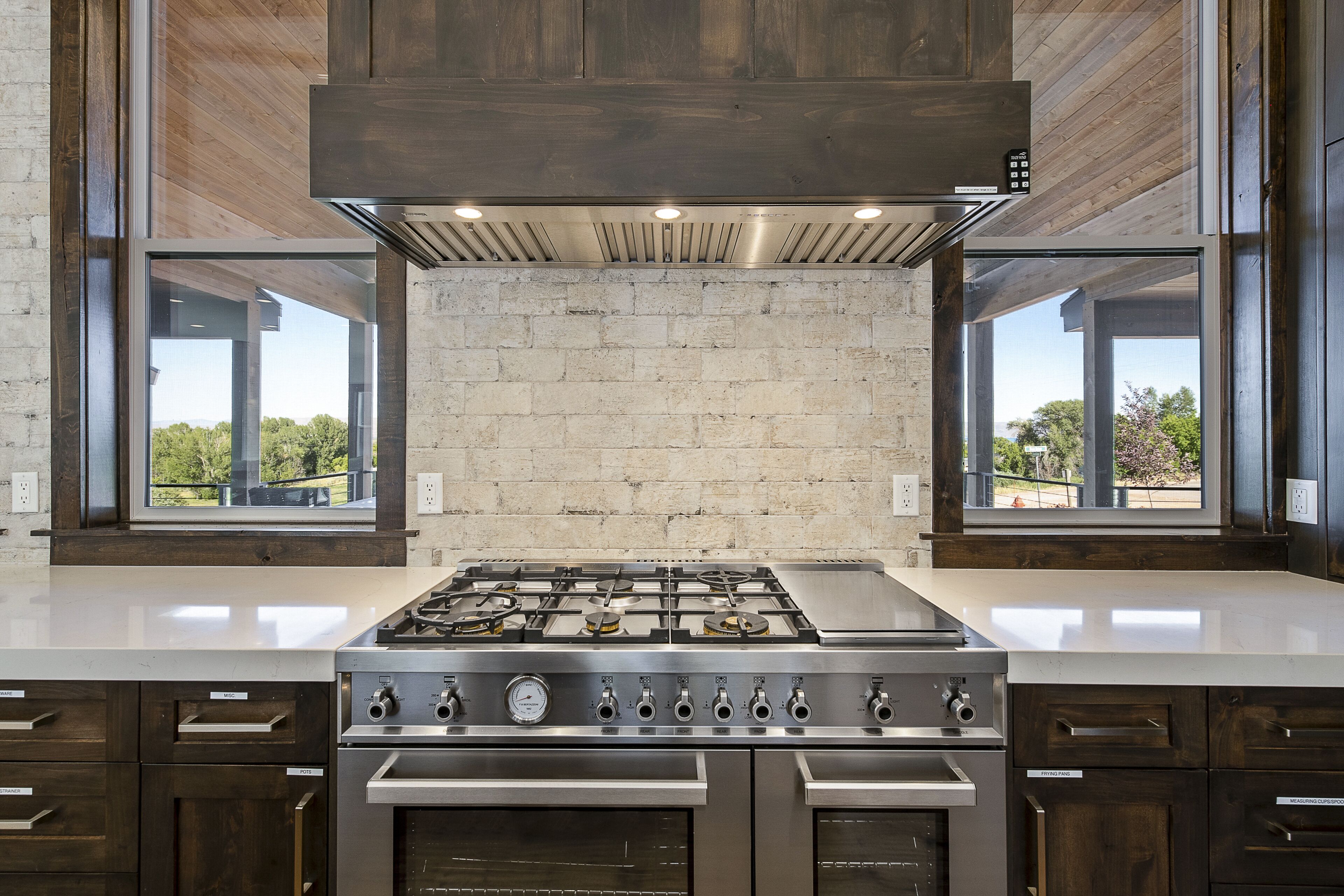 Mtn Shadow Lodge South with Indoor Sports Court (Sleeps 36) by Bear Lake Luxury