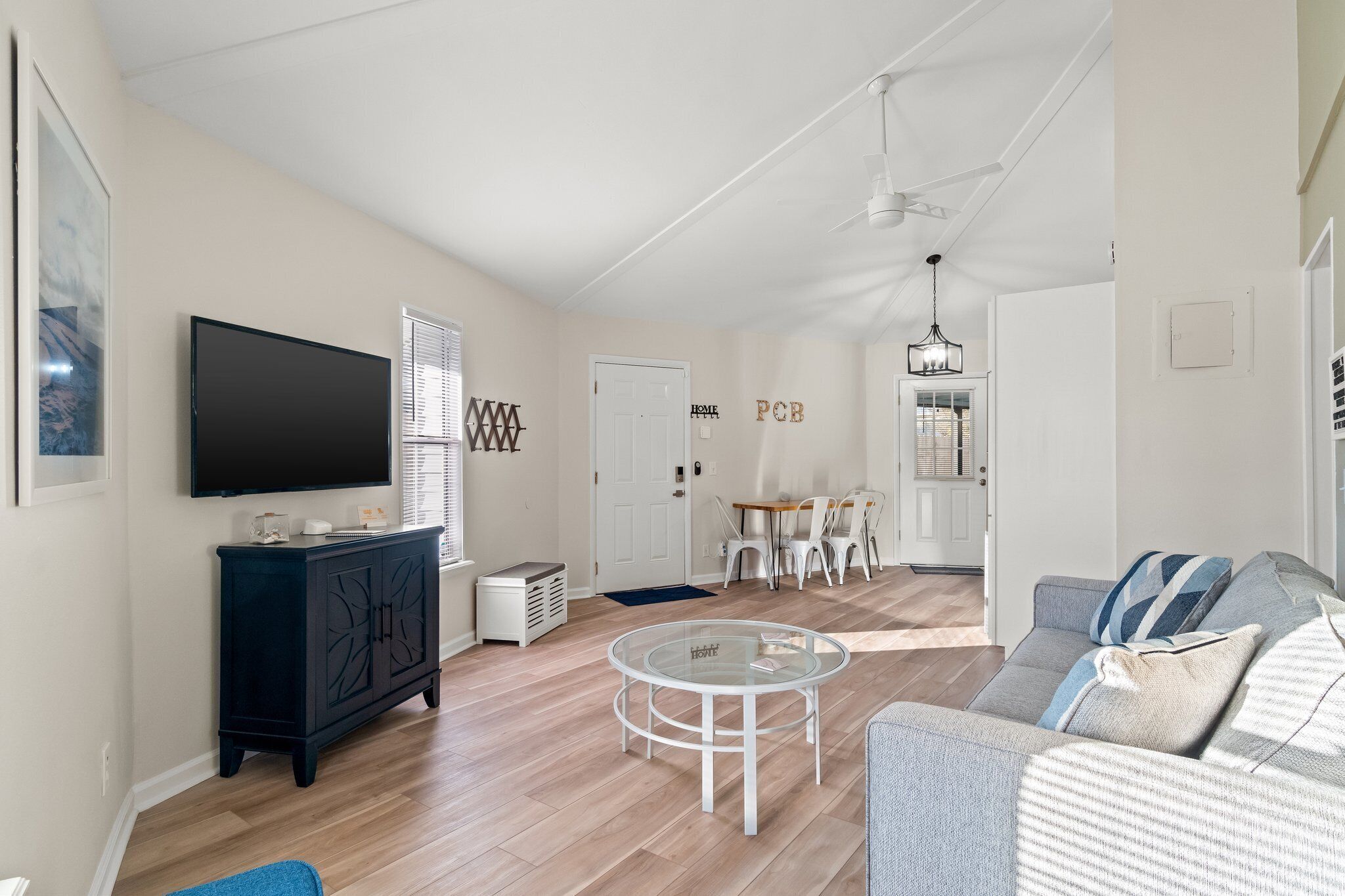 Unit B City Beach Bungalows-walk To Beach - Panama City, FL