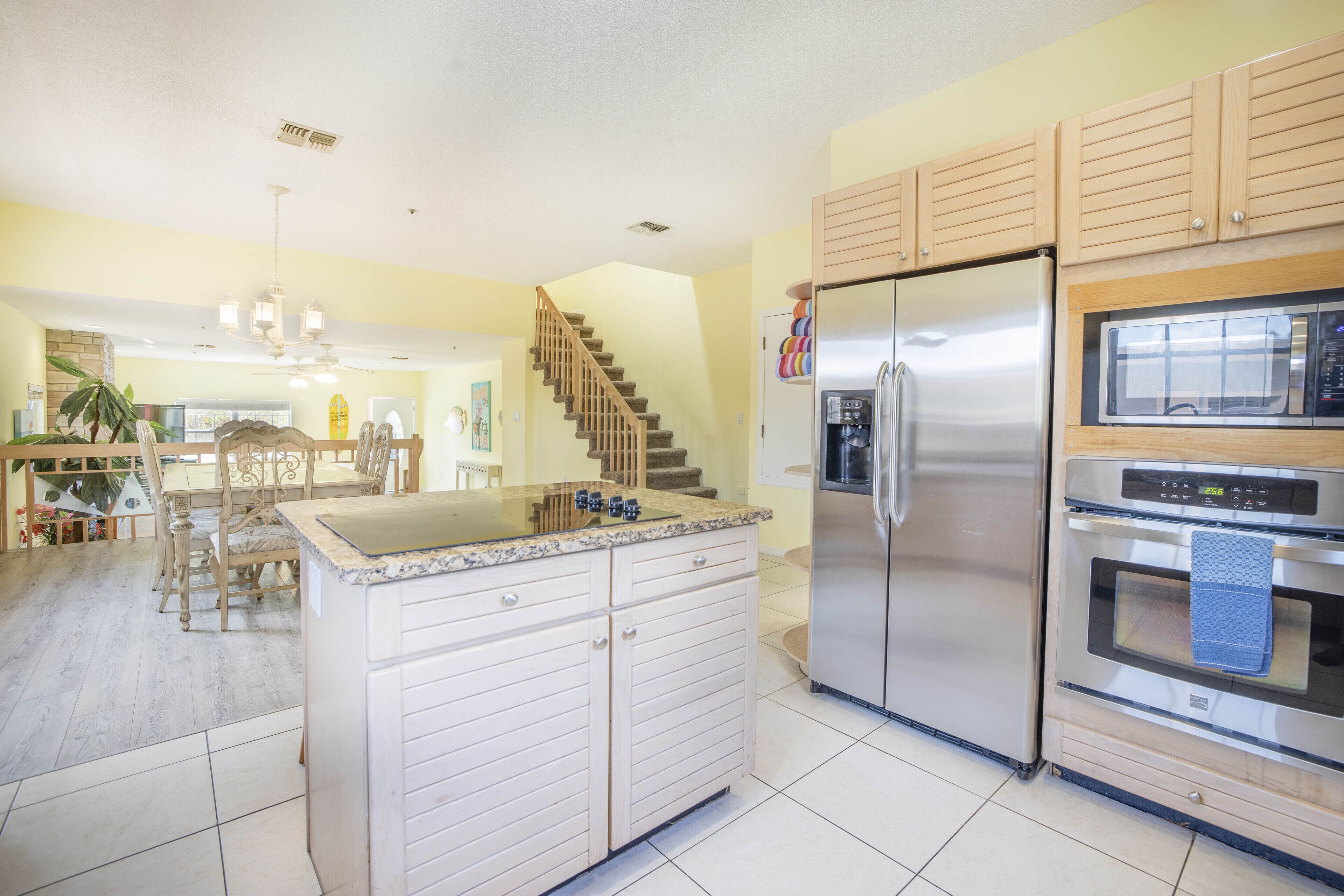 The Big Orange 3BR (Manatee) Unwind in the heart of Siesta Beach!