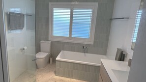 أحواض استحمام