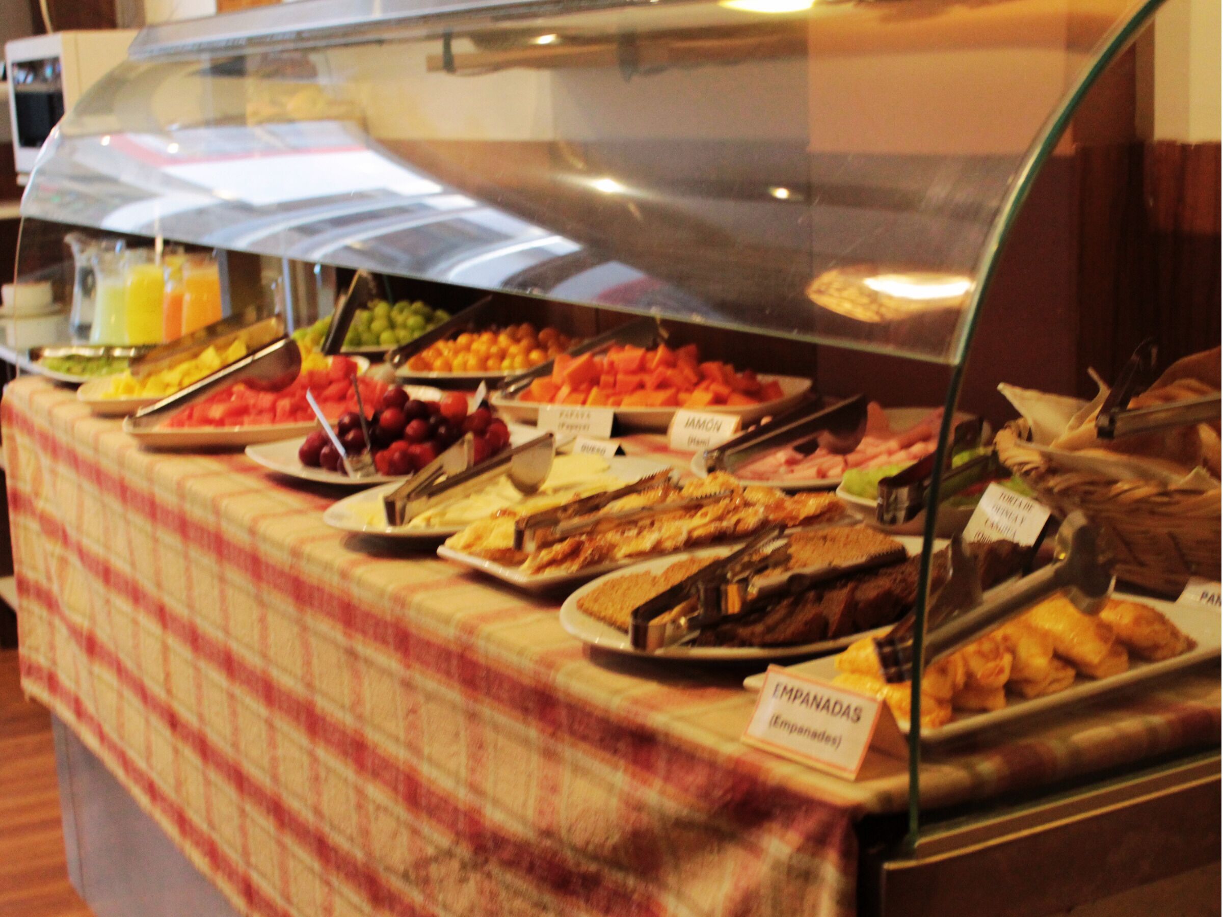 Desayuno buffet incluido todos los días 