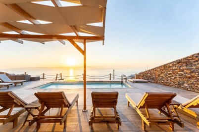 Live in Blue - Celeste Private Pool & Magic Views