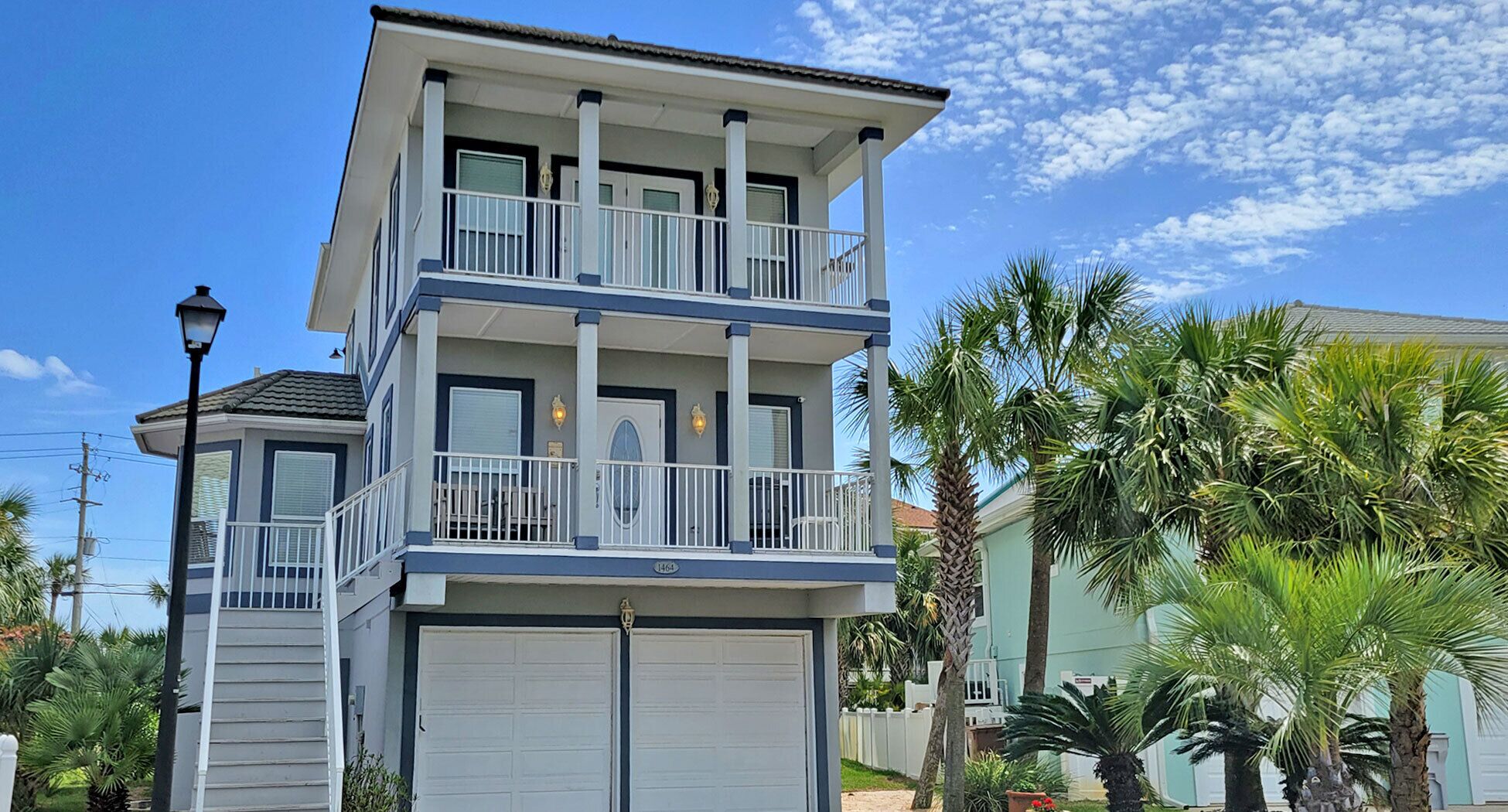 35% OFF! BOATER'S PARADISE! Cozy home w/ nice water views and boat slip!