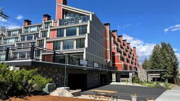 Condo, 4 Bedrooms | Exterior