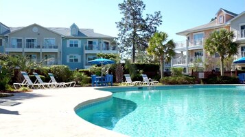 Studio | Pool | Outdoor pool