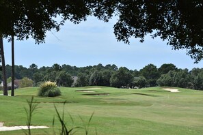 Condo, 1 Bedroom | Golf - 1203m 1 Bedroom Condo by Redawning (Calabash)