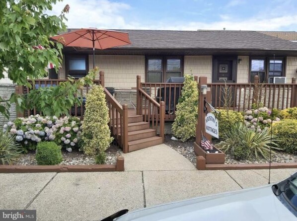 Exterior - Spacious 2-bedroom apt in the Crest (Wildwood Crest)