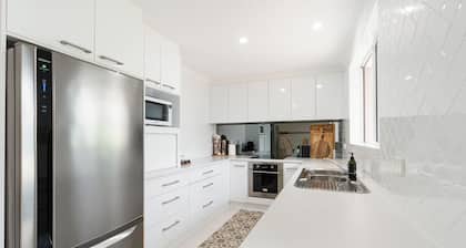 Periwinkle - 6 Berrima Pl, Carrickalinga