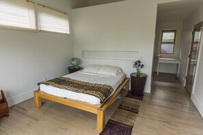 3 chambres, fer et planche à repasser, Wi-Fi gratuit, draps fournis
