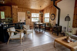 TV, fireplace, stereo, offices