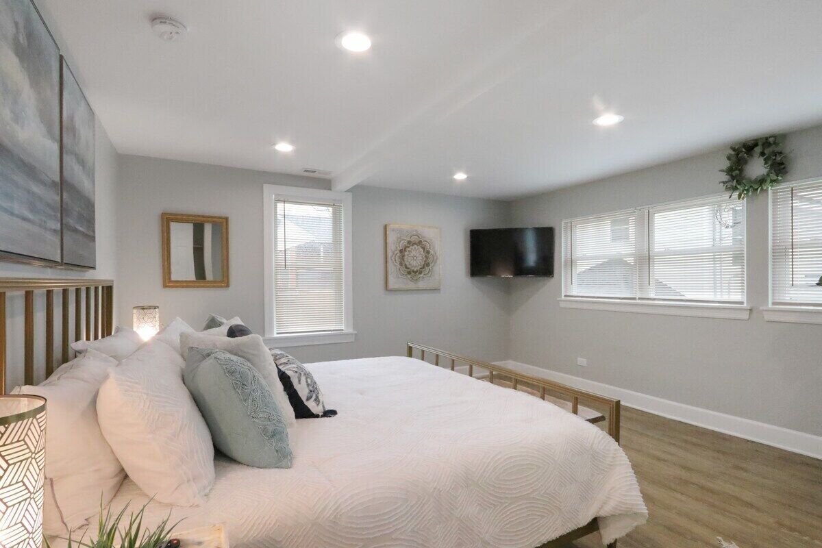 2 bedrooms, WiFi, bed sheets