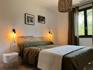 4 Schlafzimmer, Bügeleisen/Bügelbrett, kostenloses WLAN, Bettwäsche