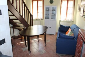 Apartment, 1 Queen Bed with Sofa bed | Interior