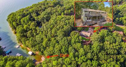 A Cool Change Too, on Lake Lanier with a dock
