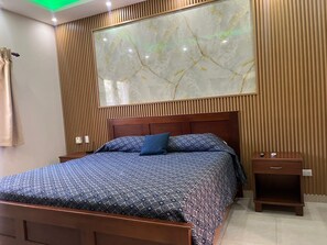 1 bedroom, free WiFi, bed sheets