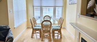 Beautiful condo in prime location! 2 blocks from boardwalk & convention center.