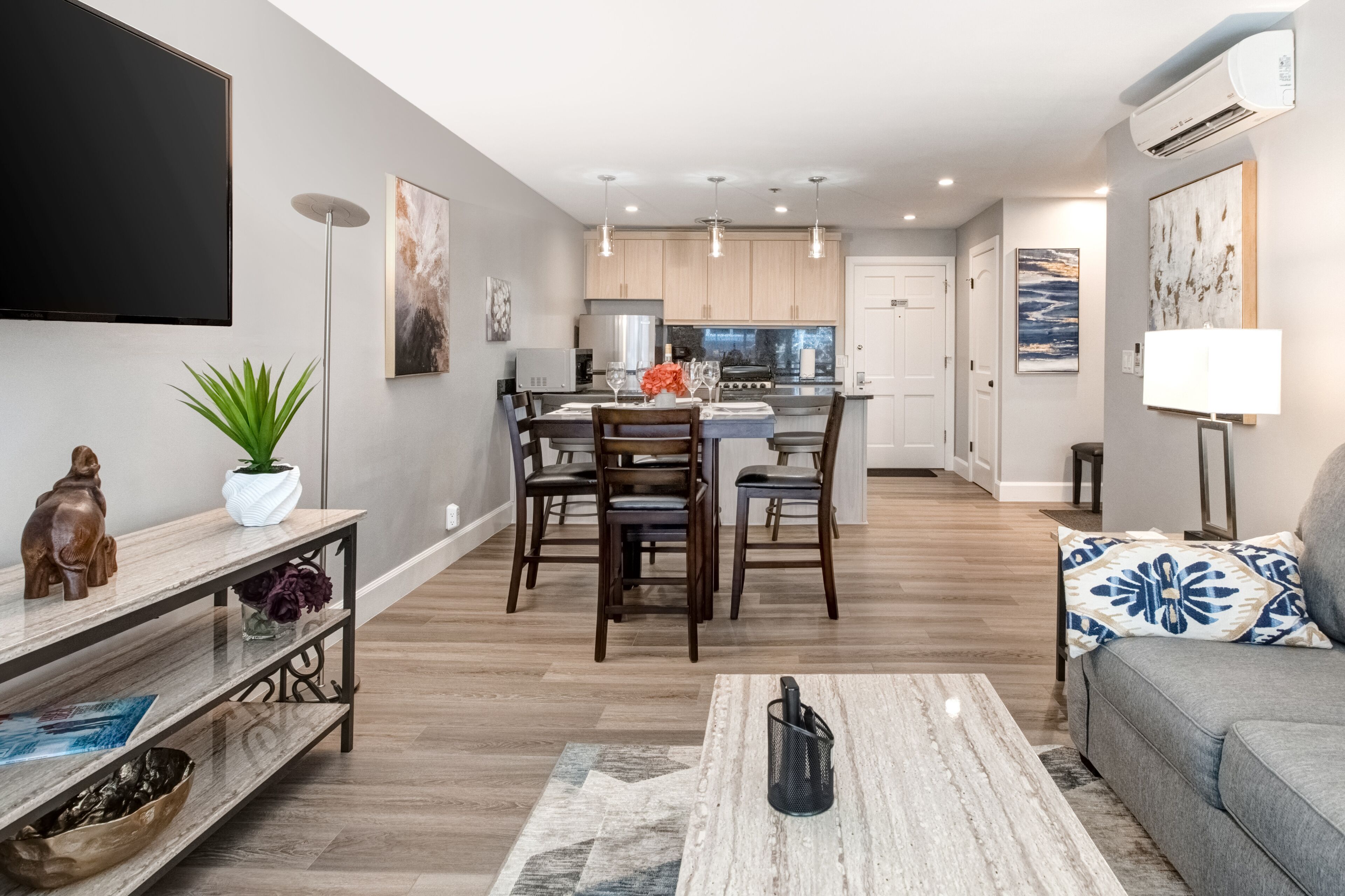 Main Street condo with AC, balcony, on-site dining, hot tub, & firepit