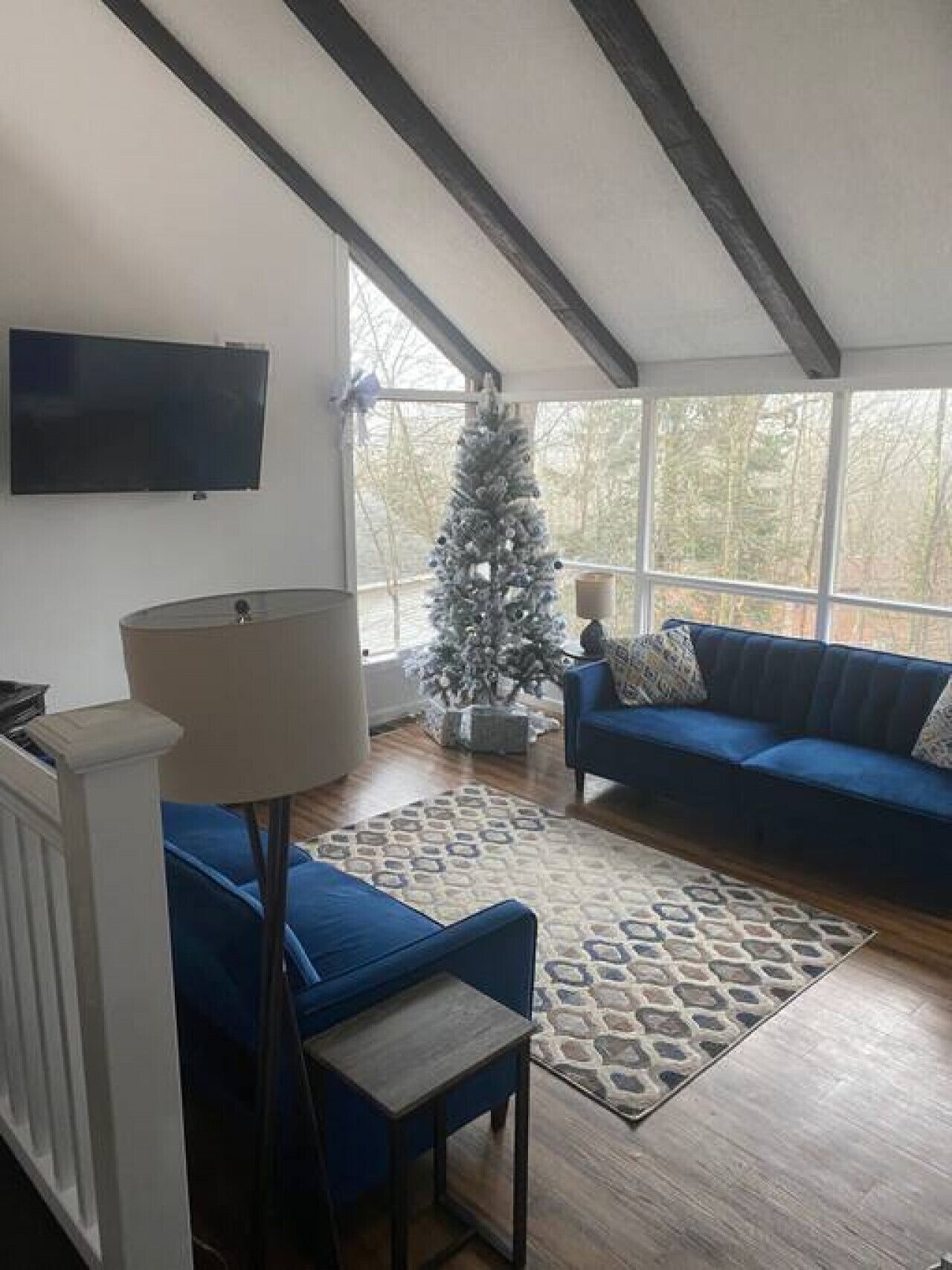 ★ SERENITY ON SAUNDERS DRIVE ★ AMAZING VIEW ★