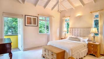 3 bedrooms, desk, iron/ironing board, WiFi