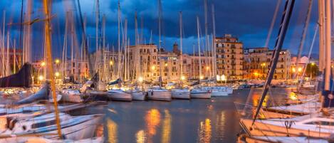 Marina