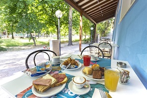Free daily buffet breakfast - Hotel Rio Beach & Breakfast (Cesenatico)