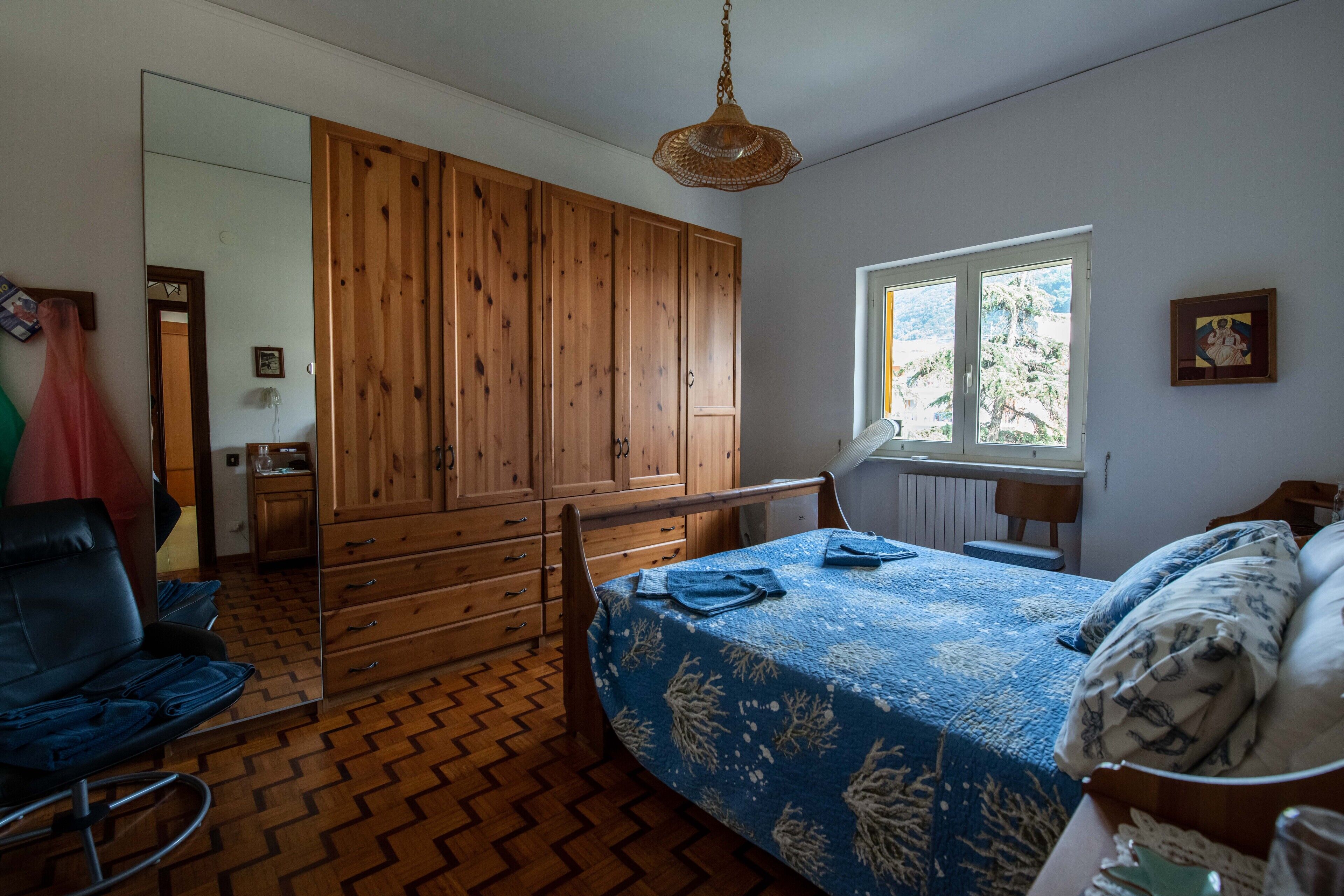 Fully furnished & spacious, in the town center, condo with pool & tennis court