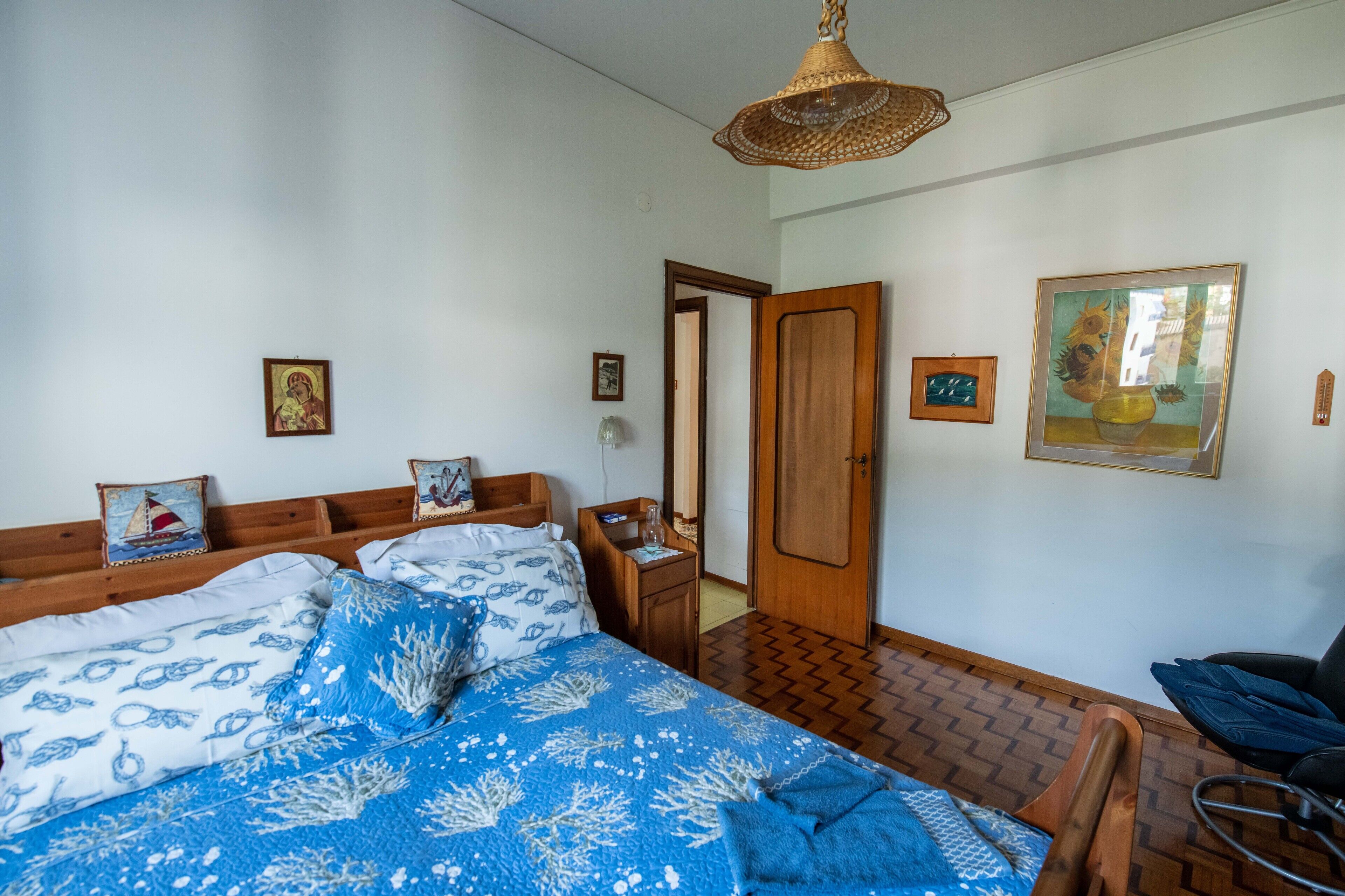 Fully furnished & spacious, in the town center, condo with pool & tennis court