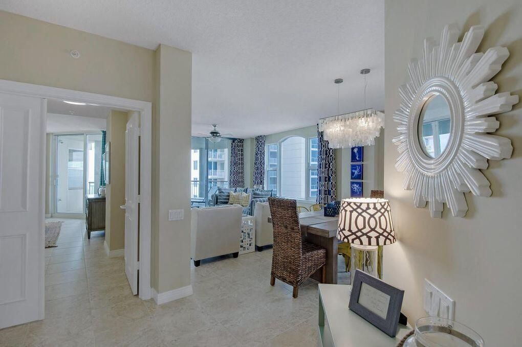 3B Gulf Front Navarre Beach! Includes beach chairs!