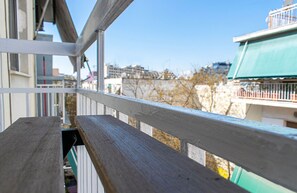 Property grounds - Aether Home - Modern & Luxe Stay with 65 TV by TT (Athens)