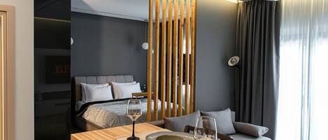 1 chambre, fer et planche Ă repasser, Wi-Fi, literie fournie