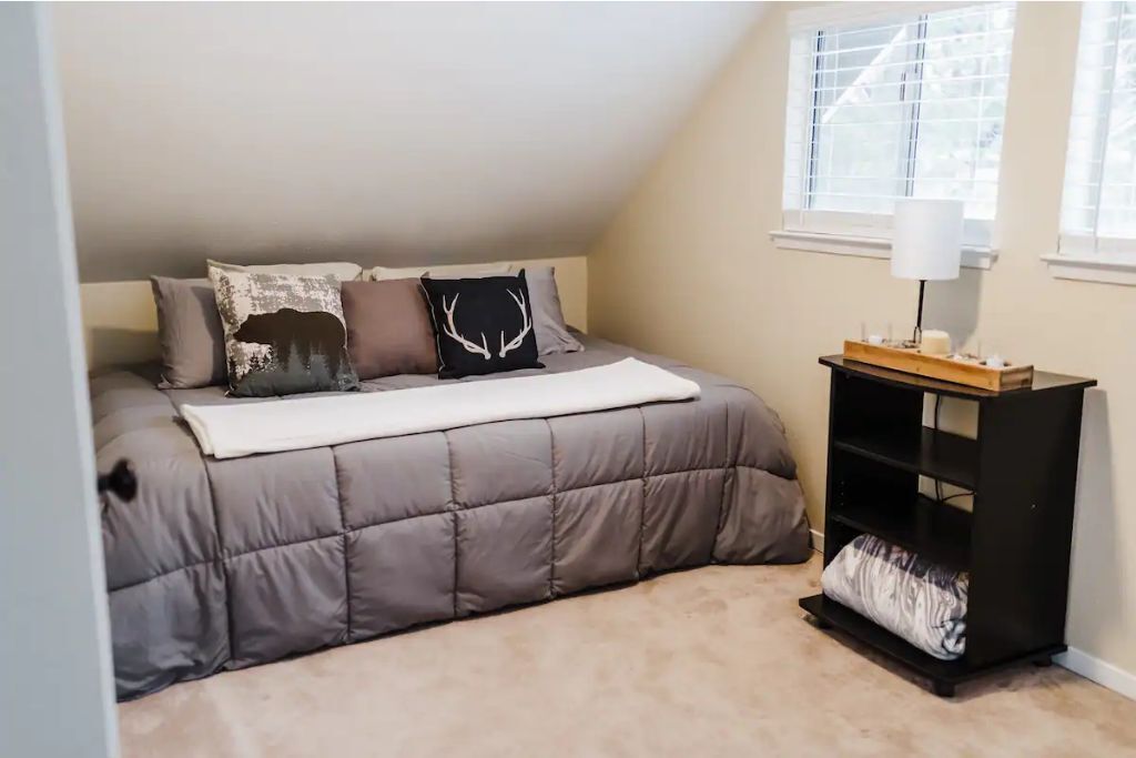 Bass Lake Heights cabin 5 minutes to the Lake, 30 Min to Yosemite gate 