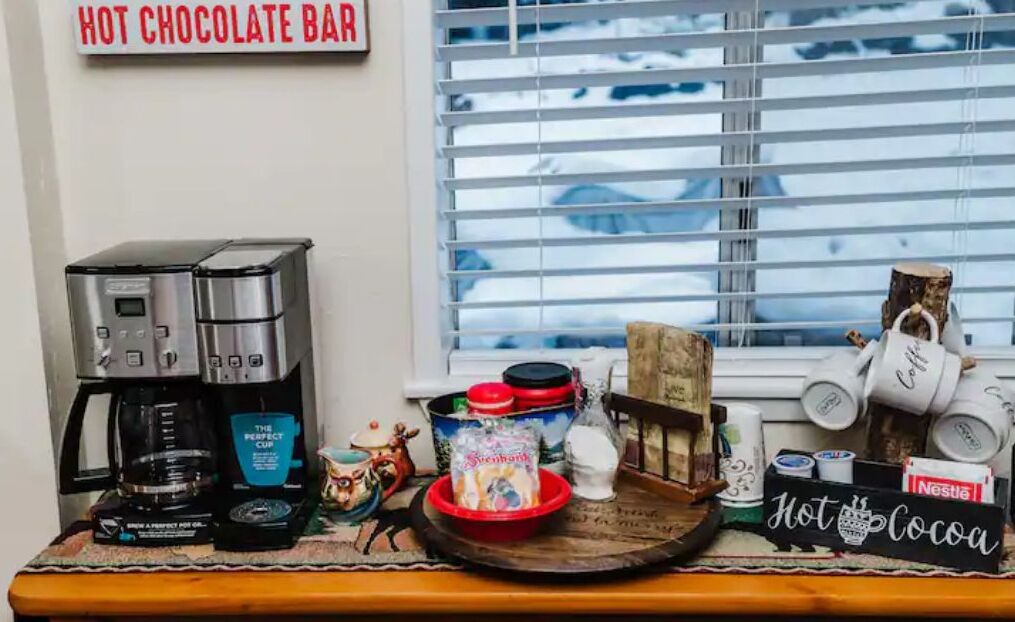 Bass Lake Heights cabin 5 minutes to the Lake, 30 Min to Yosemite gate 