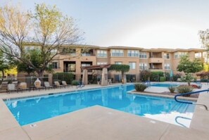 Outdoor pool, a heated pool