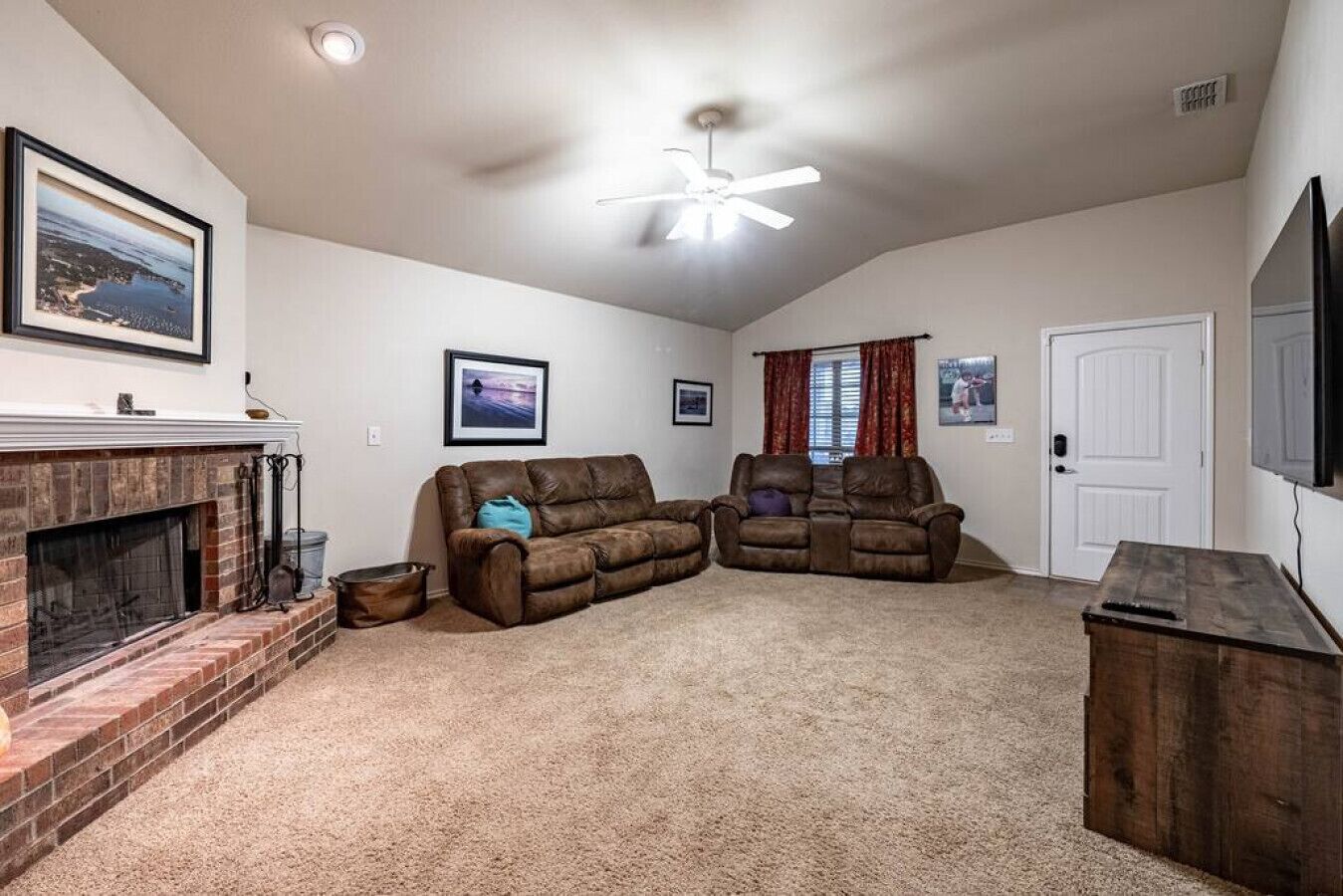 Zen House - 3BR/2BA - Pet friendly