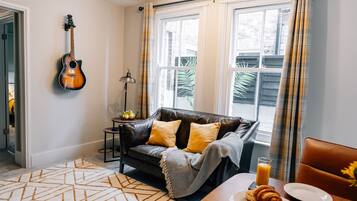 TV, DVD player, books, video library