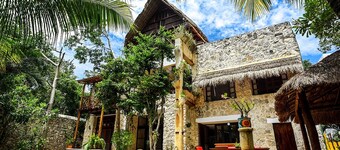 Stone House with Pool and large Garden, ideal for families