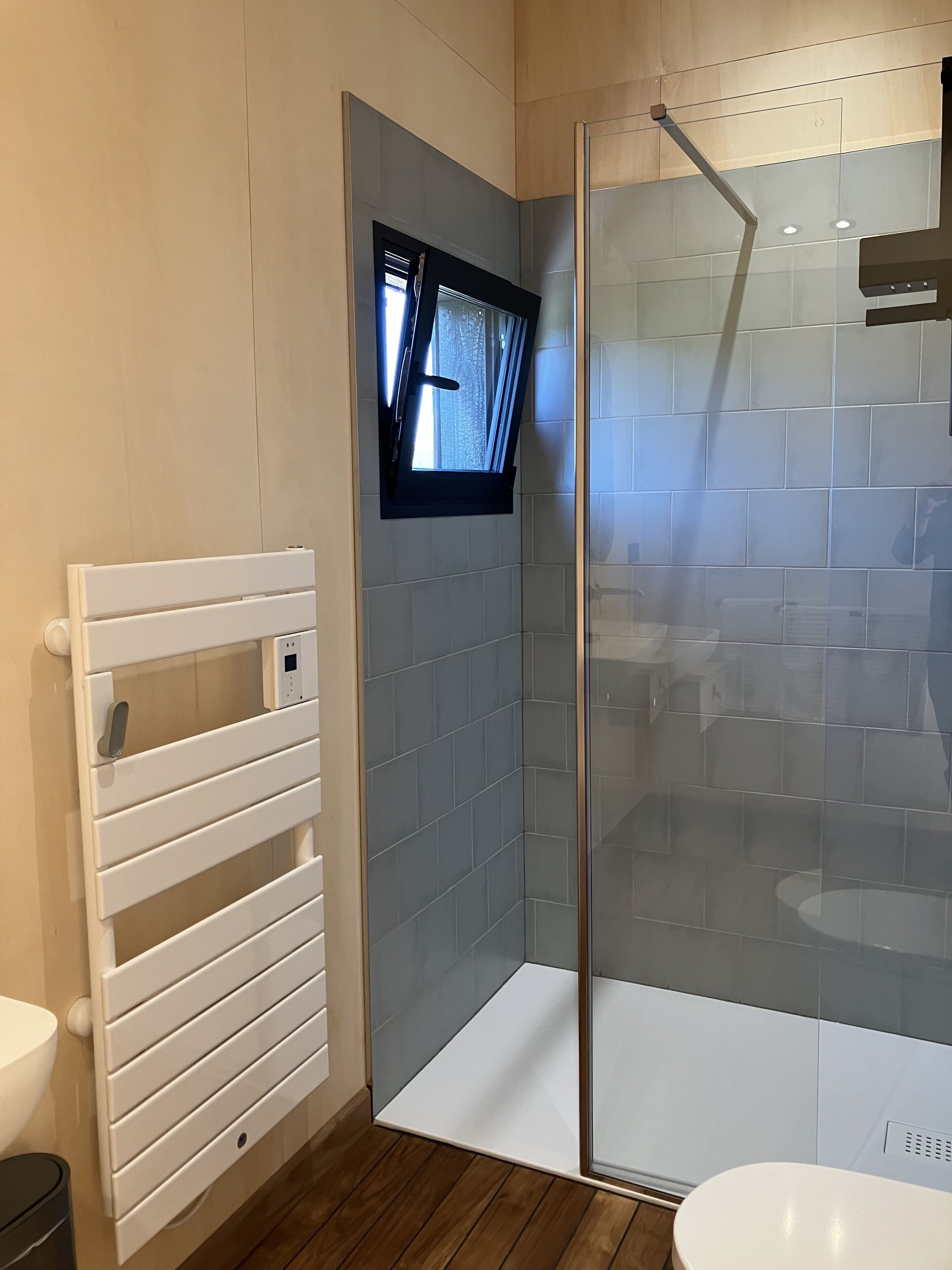 HERE - Tiny house of 40 m2 for 4 people