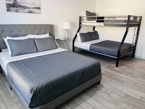 3 bedrooms, free WiFi, bed sheets