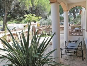 Terrace/patio - El Castillo, hacienda-style villa, 800 m from Cala Montgo beach (L'Escala)