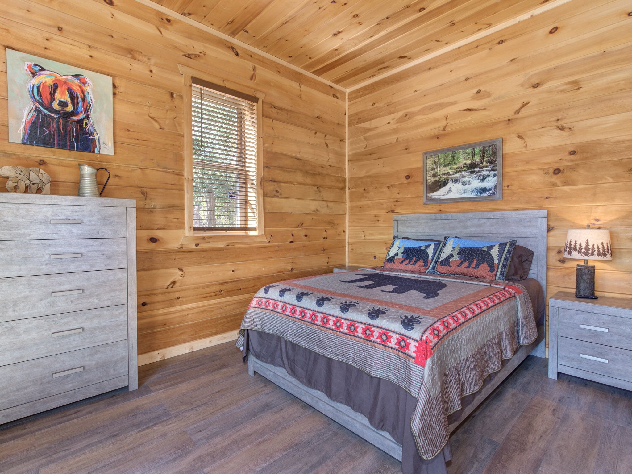 Cabin, Multiple Beds, Hot Tub, Mountain View | 3 bedrooms, individually decorated, individually furnished, free WiFi