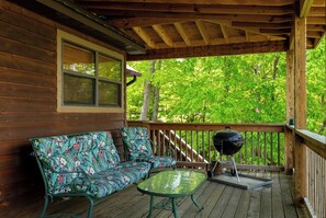 Studio (2 Bedrooms) | Property amenity - Sunset Breeze by Jackson Mountain Rentals (Sevierville)